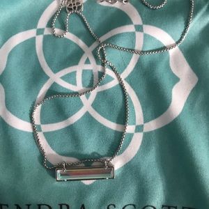 Kendra Scott Leanor Bar Necklace